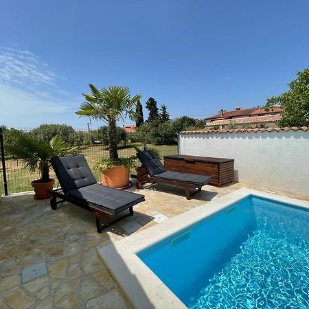 Holiday Home Bukovac Pula Luaran gambar