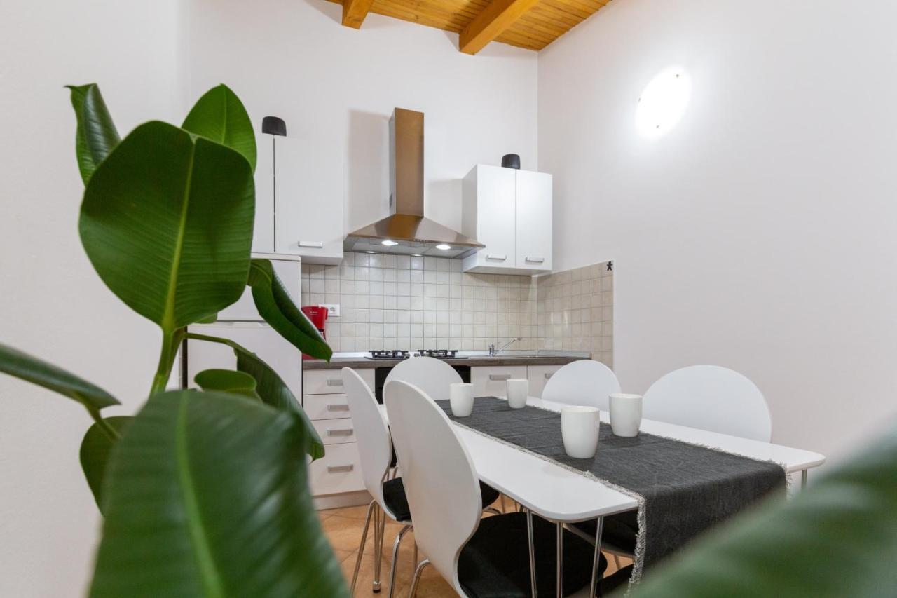 Holiday Home Bukovac Pula Luaran gambar